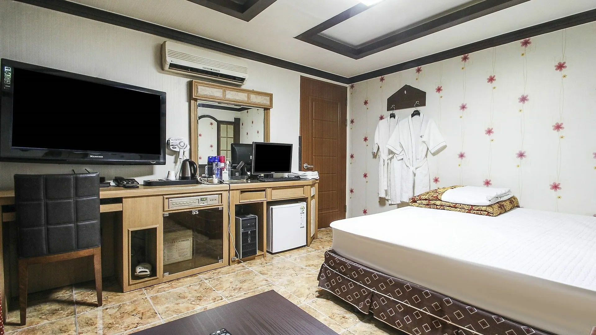 Thema Motel Busan